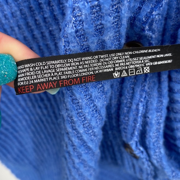 Out From Under | Urban Outfitters Blue Thermal Button Front Top Small - Picture 13 of 14